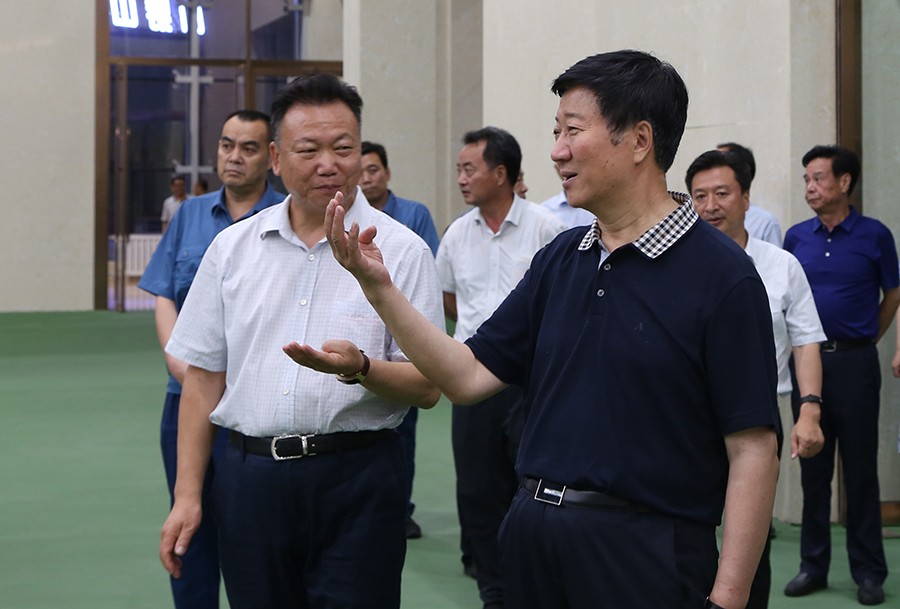 22-2018年6月，省人大常委會黨組書記、副主任王璽玉蒞臨金徽股份視察。.jpg