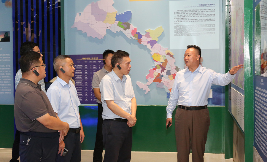 10.3-2022年08月，省科技廳副廳長牛振明蒞臨金徽股份指導工作。.jpg